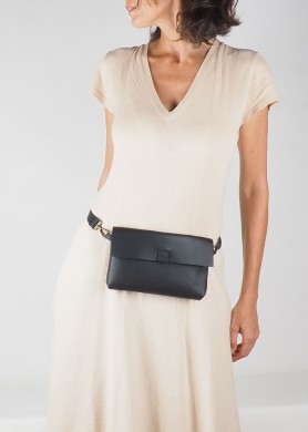 Black small leather belt...