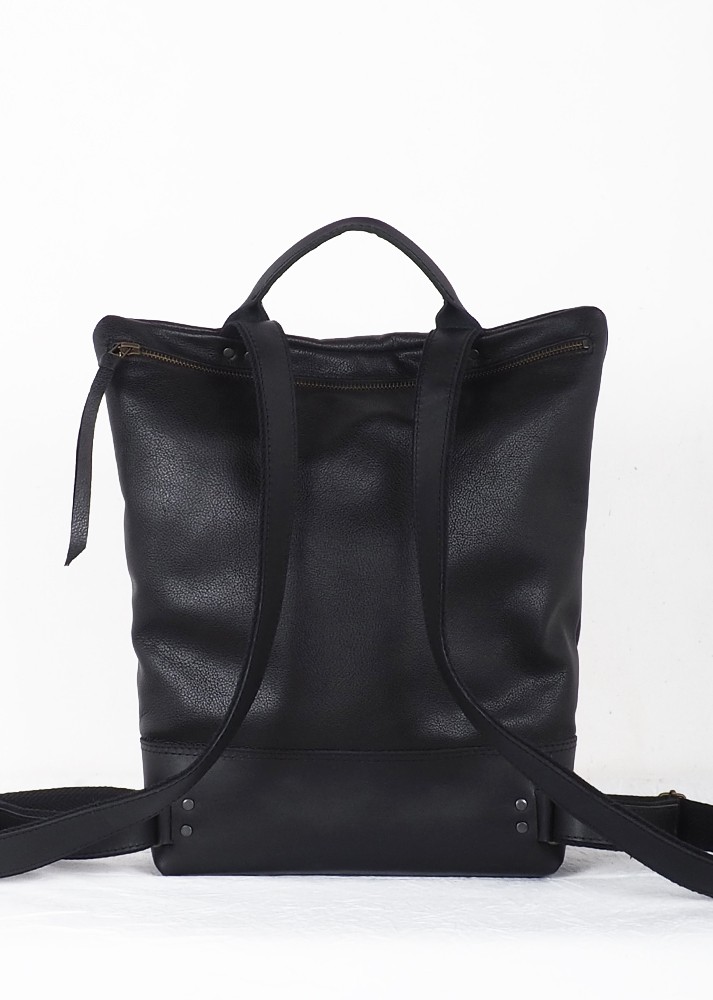 Black leather Backpack Antitheft · BASIC